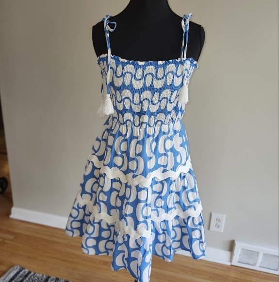 ILLA ILLA Tiered Blue and White Patterned Sundress - Picture 1 of 3